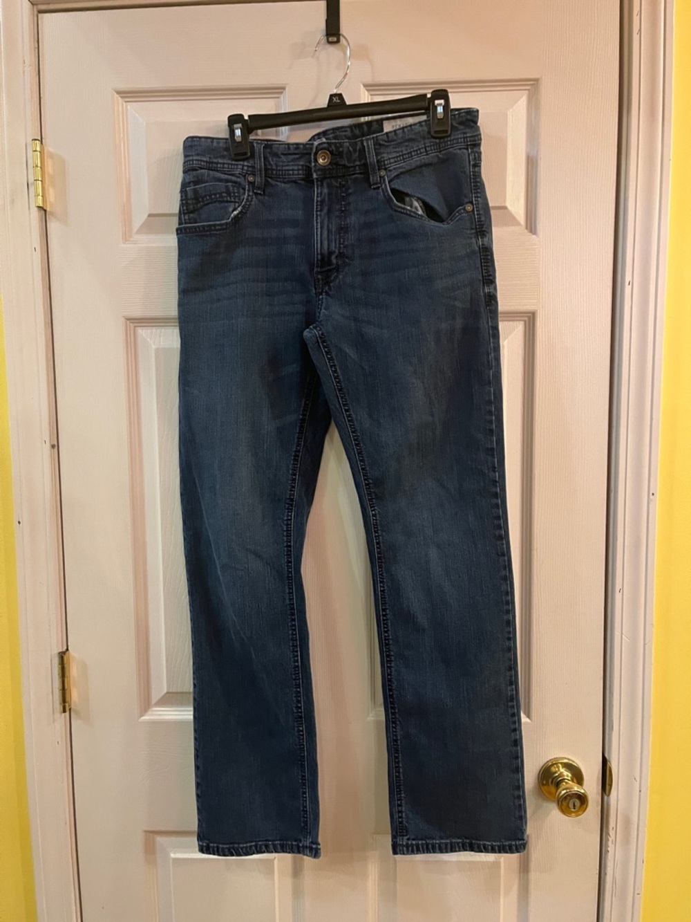 Men's Navy Straight-Fit Jeans